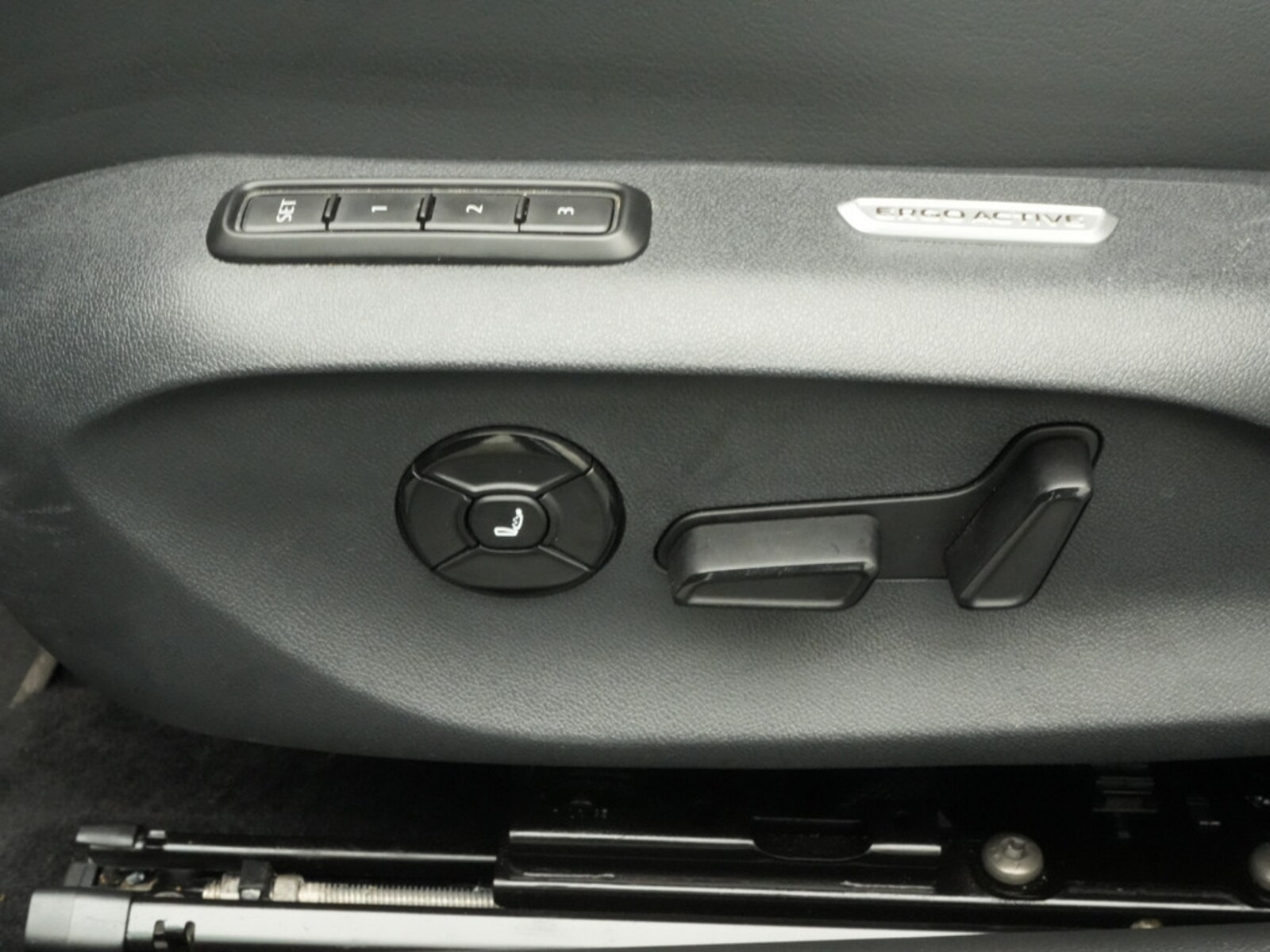 Volkswagen Passat – Bild 26