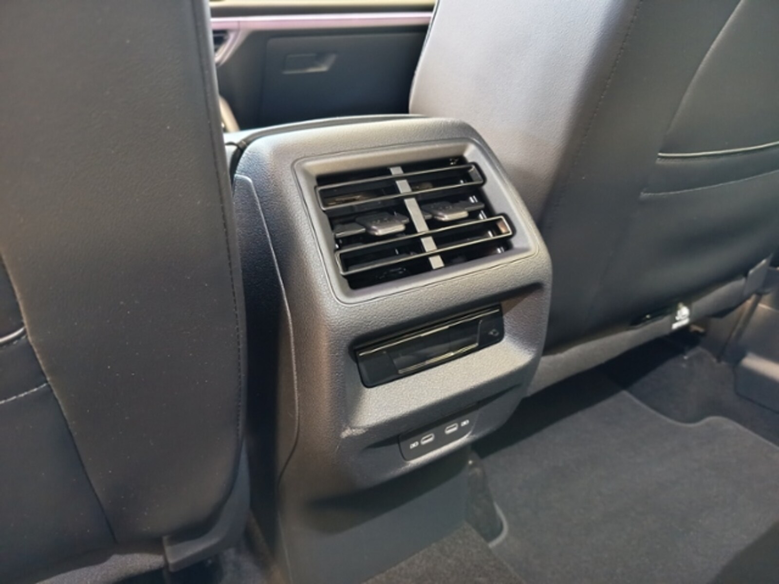 Volkswagen Tiguan – Bild 20