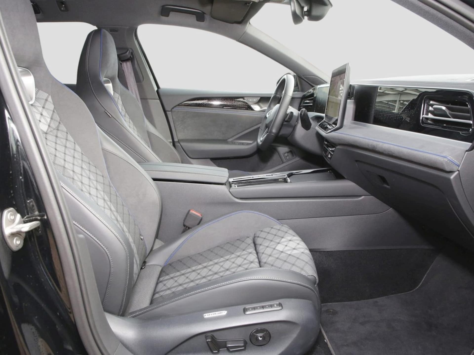 Volkswagen Passat R-Line