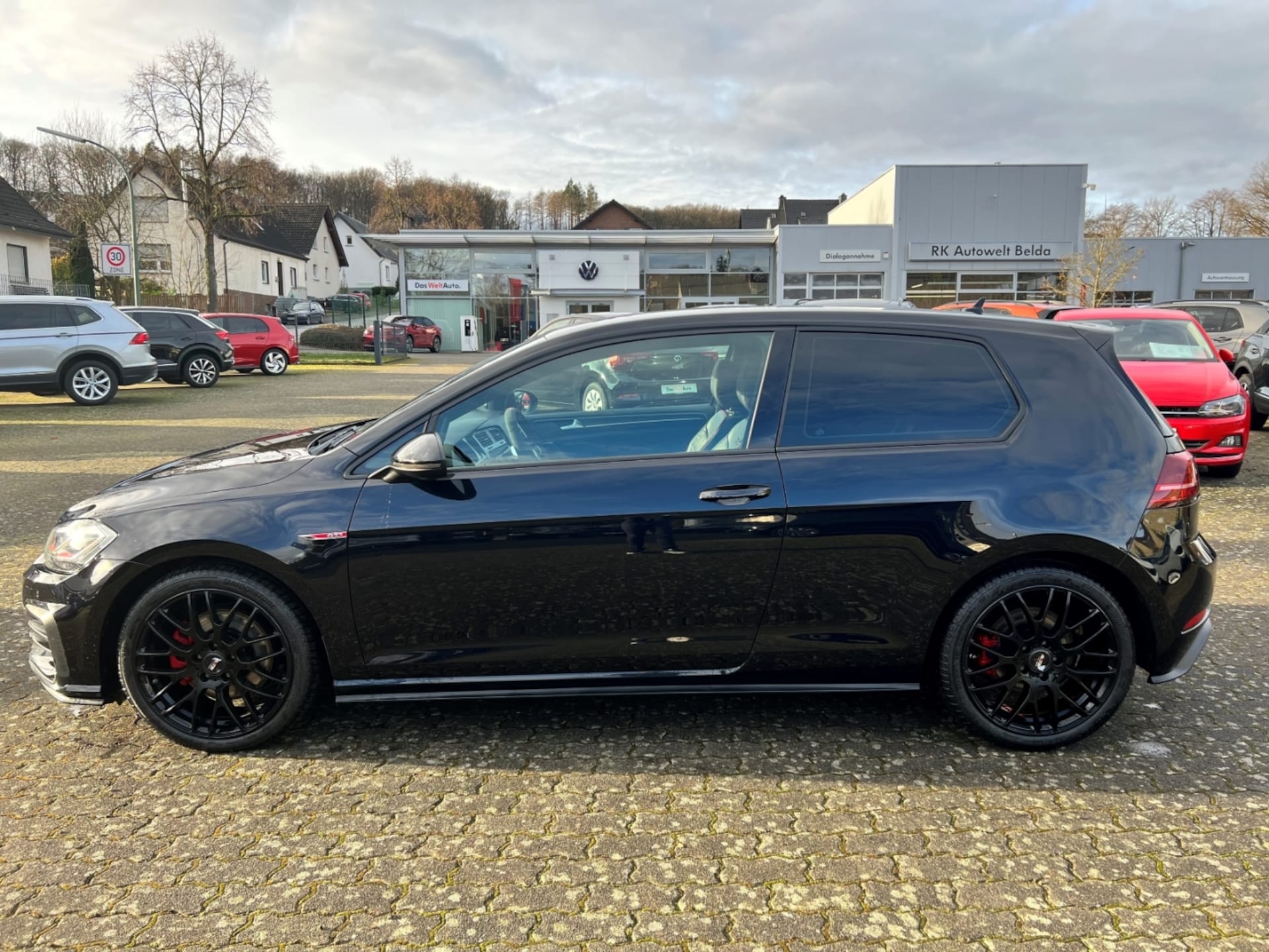 Volkswagen Golf GTI