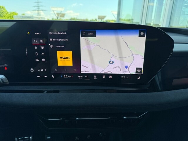 Image about Audi Q6 SUV e-tron e-tron quattro