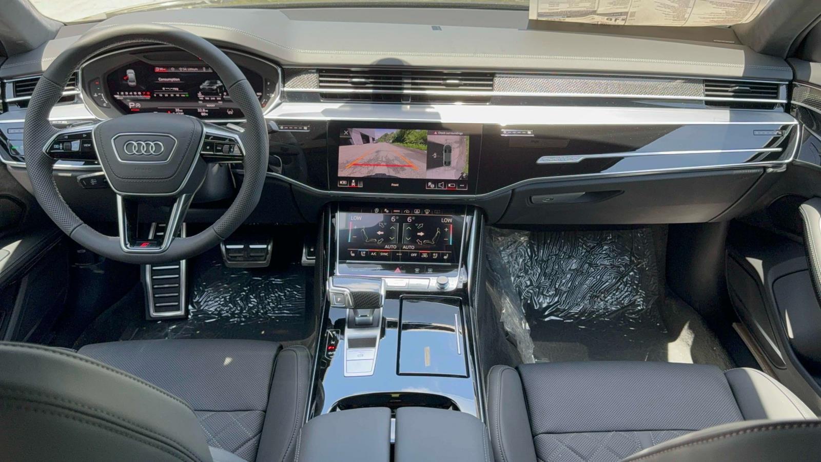 2024 Audi S8 Base - Photo 31
