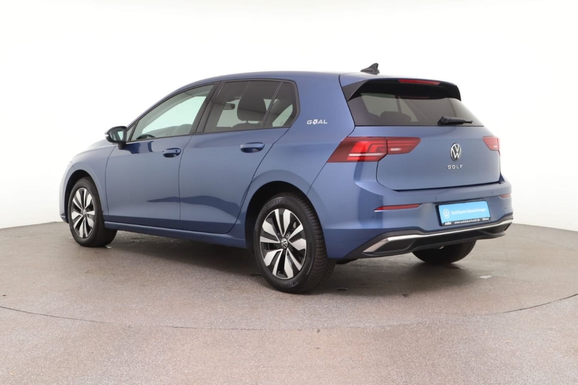 Volkswagen Golf Life