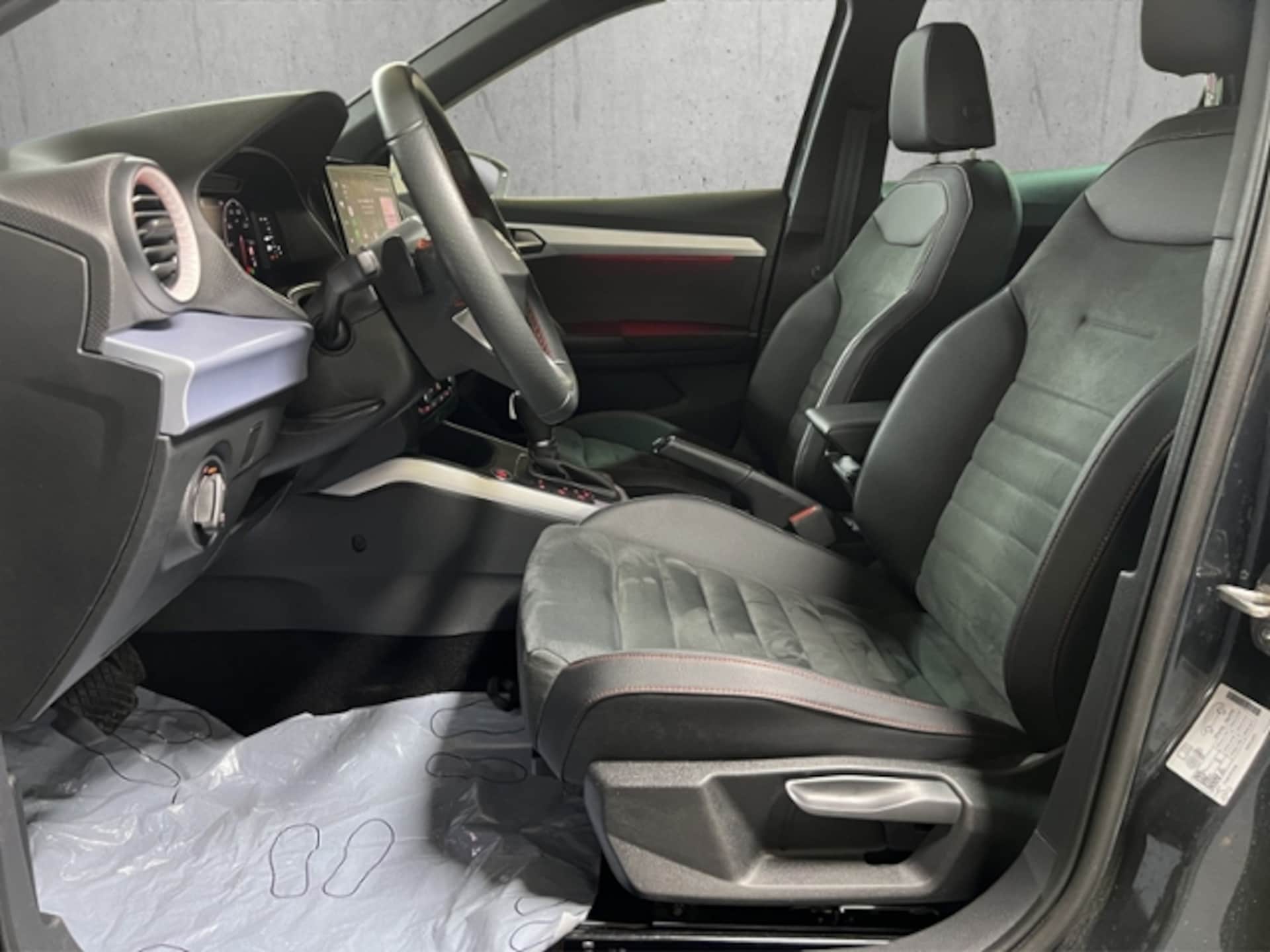 SEAT Arona FR