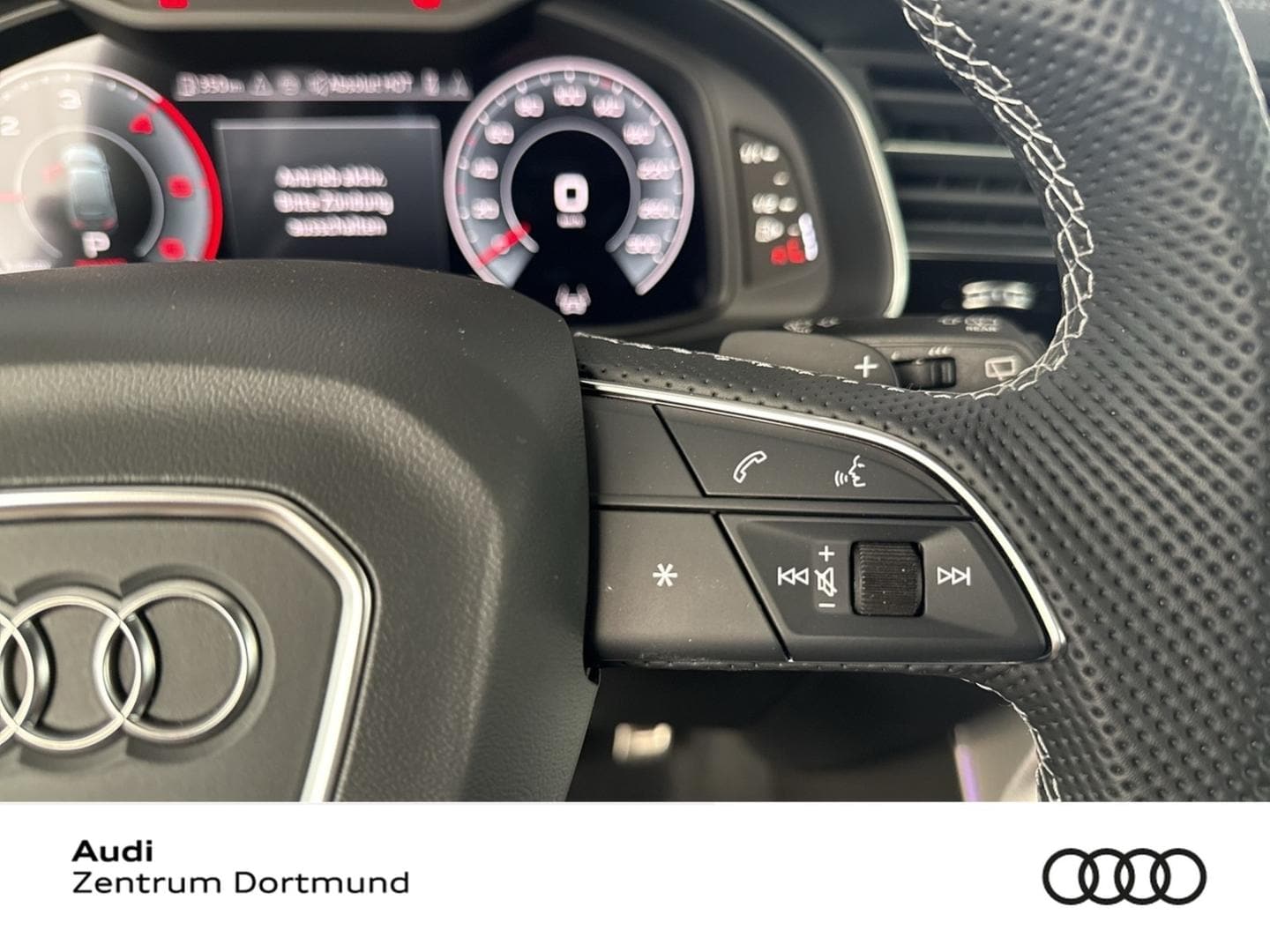 Bild über Audi Q7 SUV S line business TDI quattro 210 kW tiptronic - für weitere Informationen kontaktieren Sie den Audi Partner