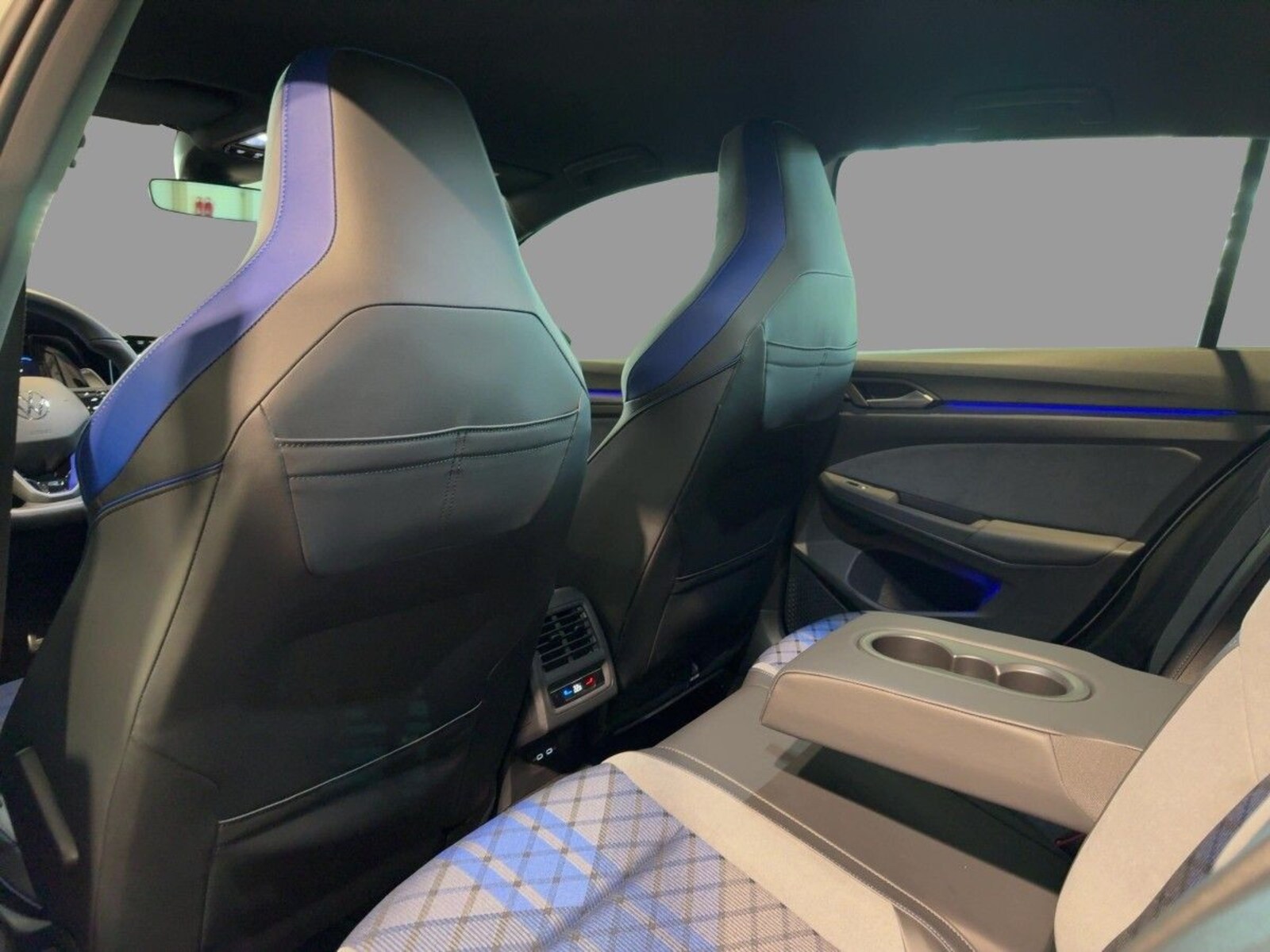 Volkswagen Golf – Bild 8