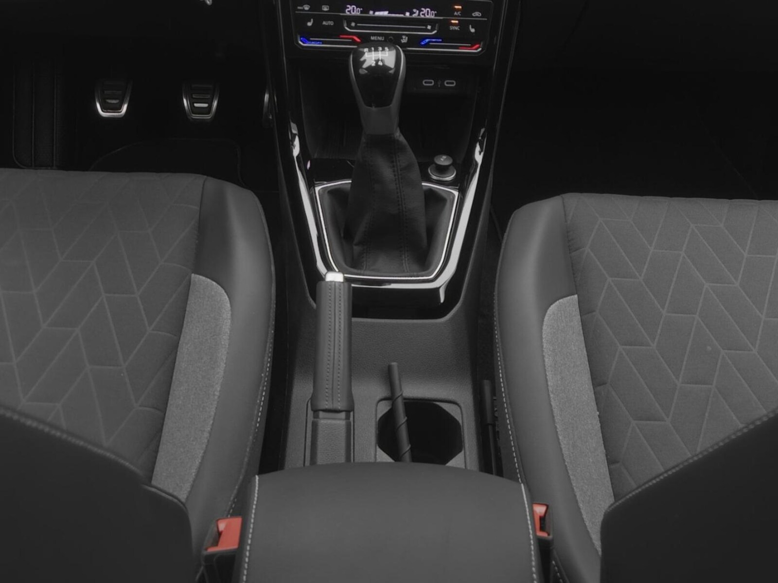 Volkswagen T-Cross – Bild 17