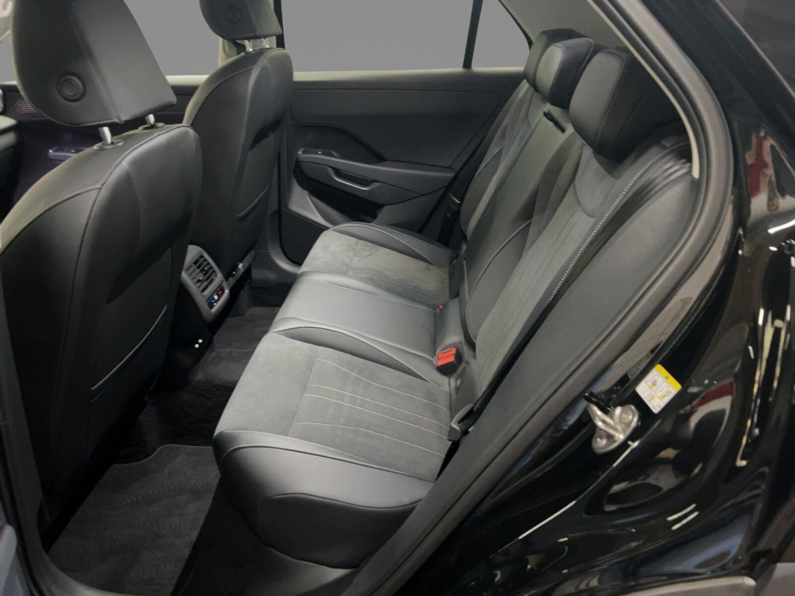 Volkswagen T-Roc – Bild 9
