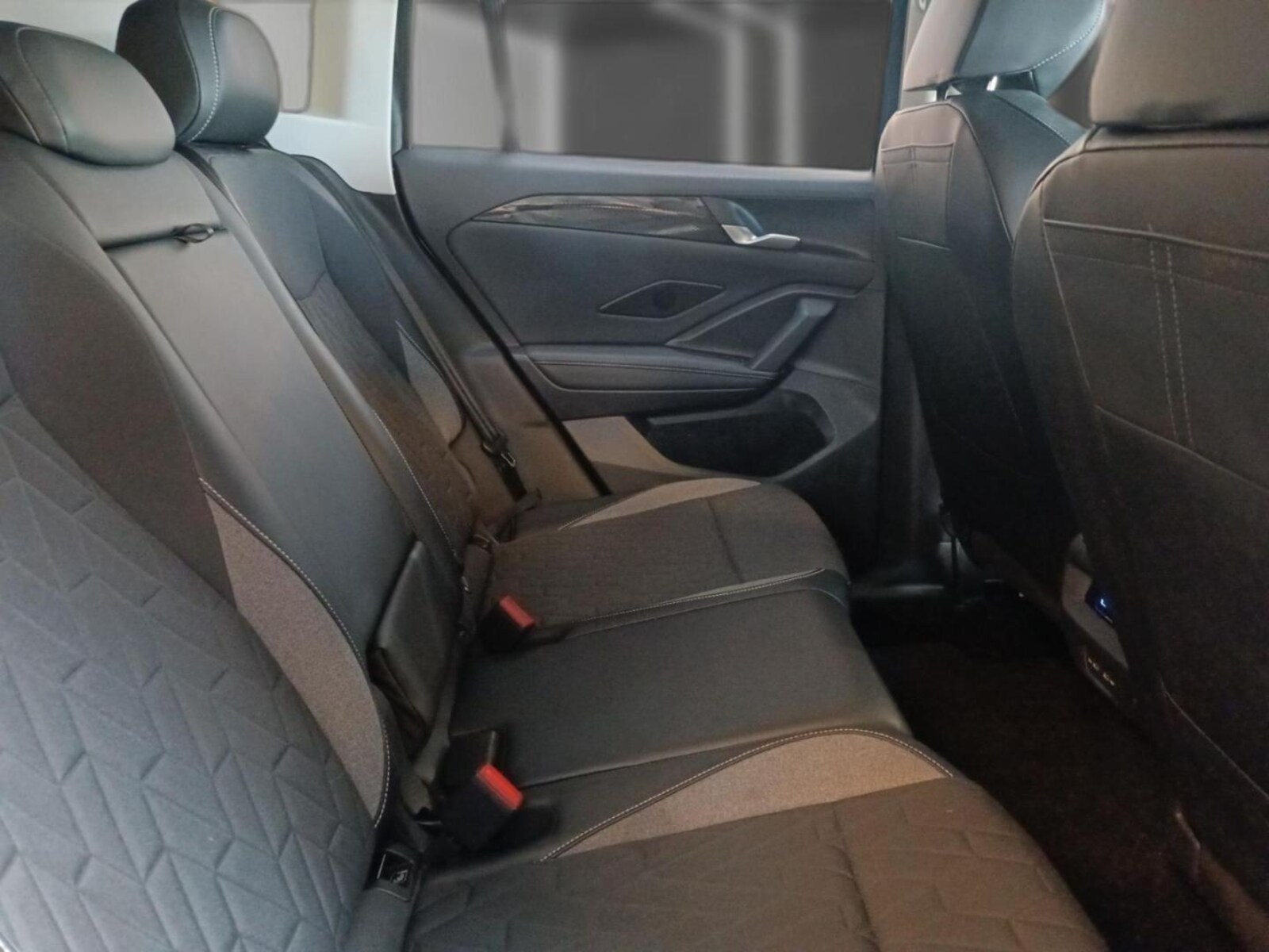 Volkswagen Tiguan – Bild 19