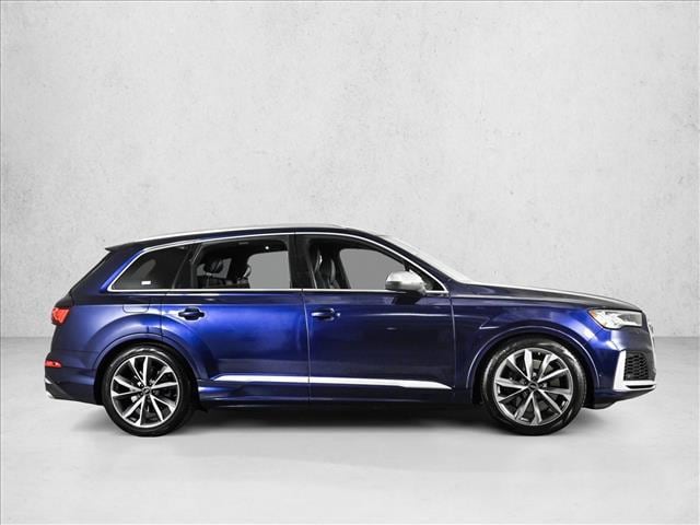 2022 Audi SQ7