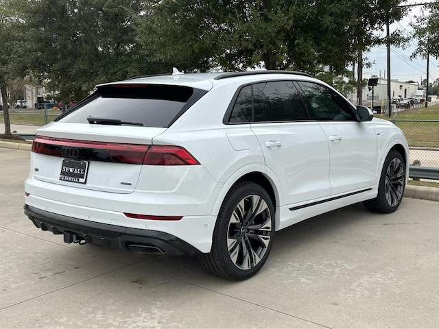 2026 Audi Q8
