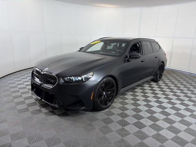 2025 BMW M5