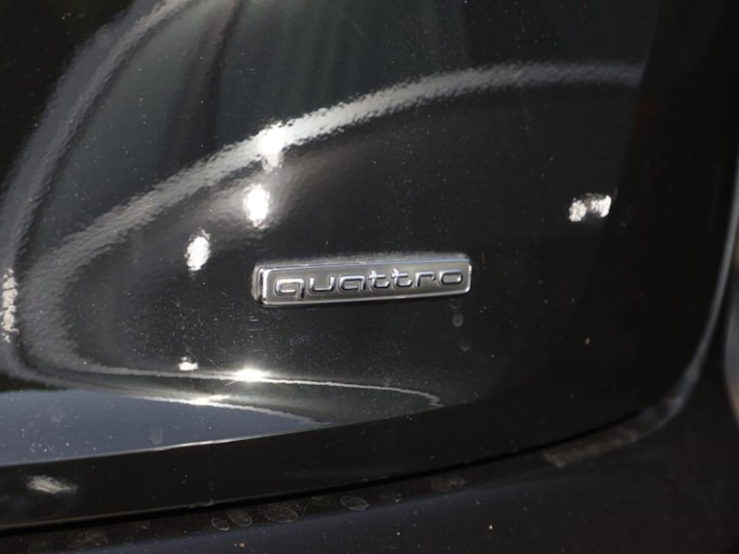 Bild über Audi Q5 Sportback 40 TDI quattro S tronic - für weitere Informationen kontaktieren Sie den Audi Partner