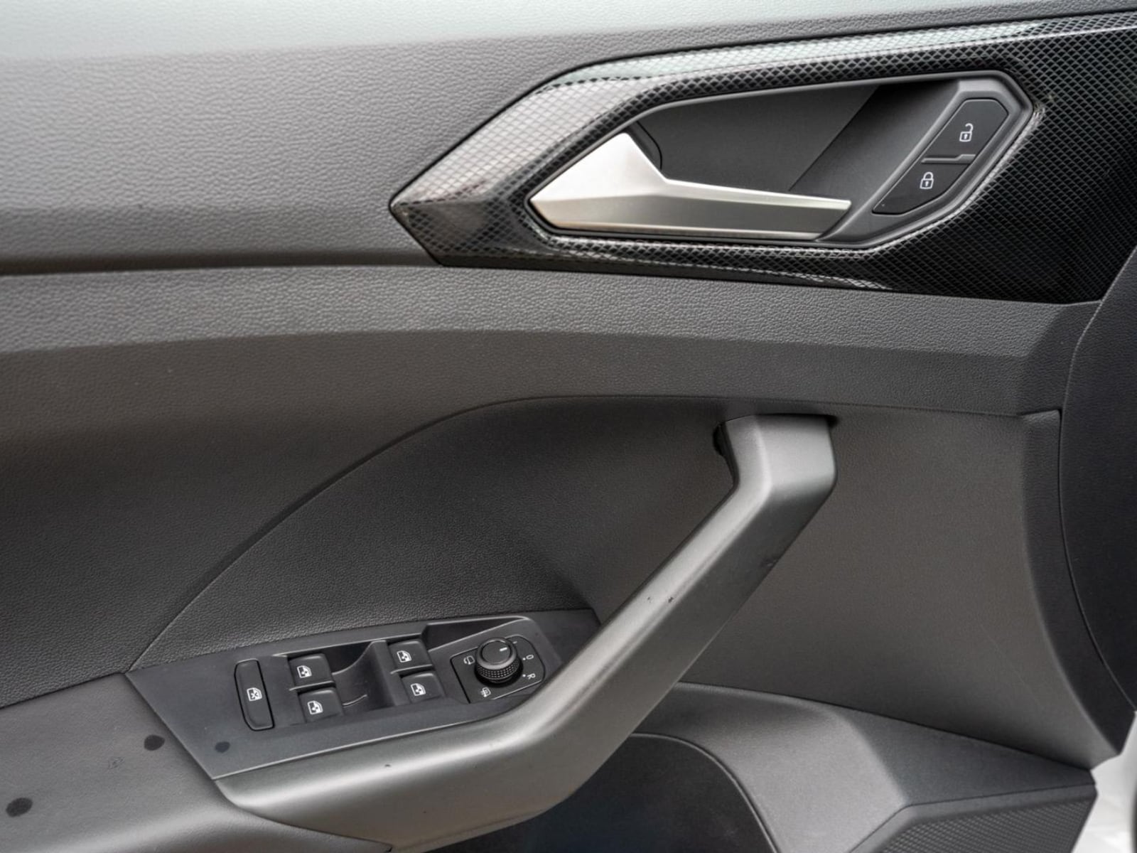 Volkswagen T-Cross – Bild 11