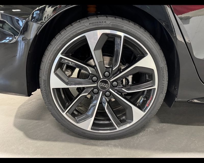 Immagine di Audi A3 Sedan Launch edition S line Mythos 35 TFSI 110 kW (150 CV) S tronic - Vista: for more details contact your dealer