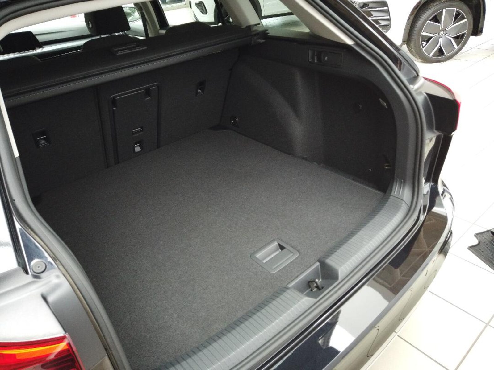 Volkswagen Golf Variant – Bild 6