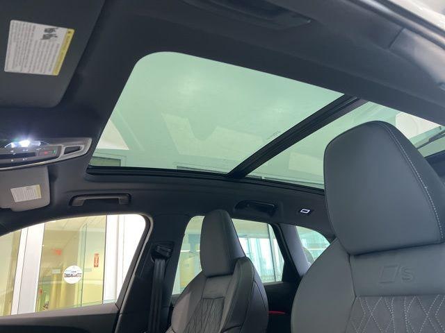 2025 Audi SQ5 Premium Plus - Photo 10