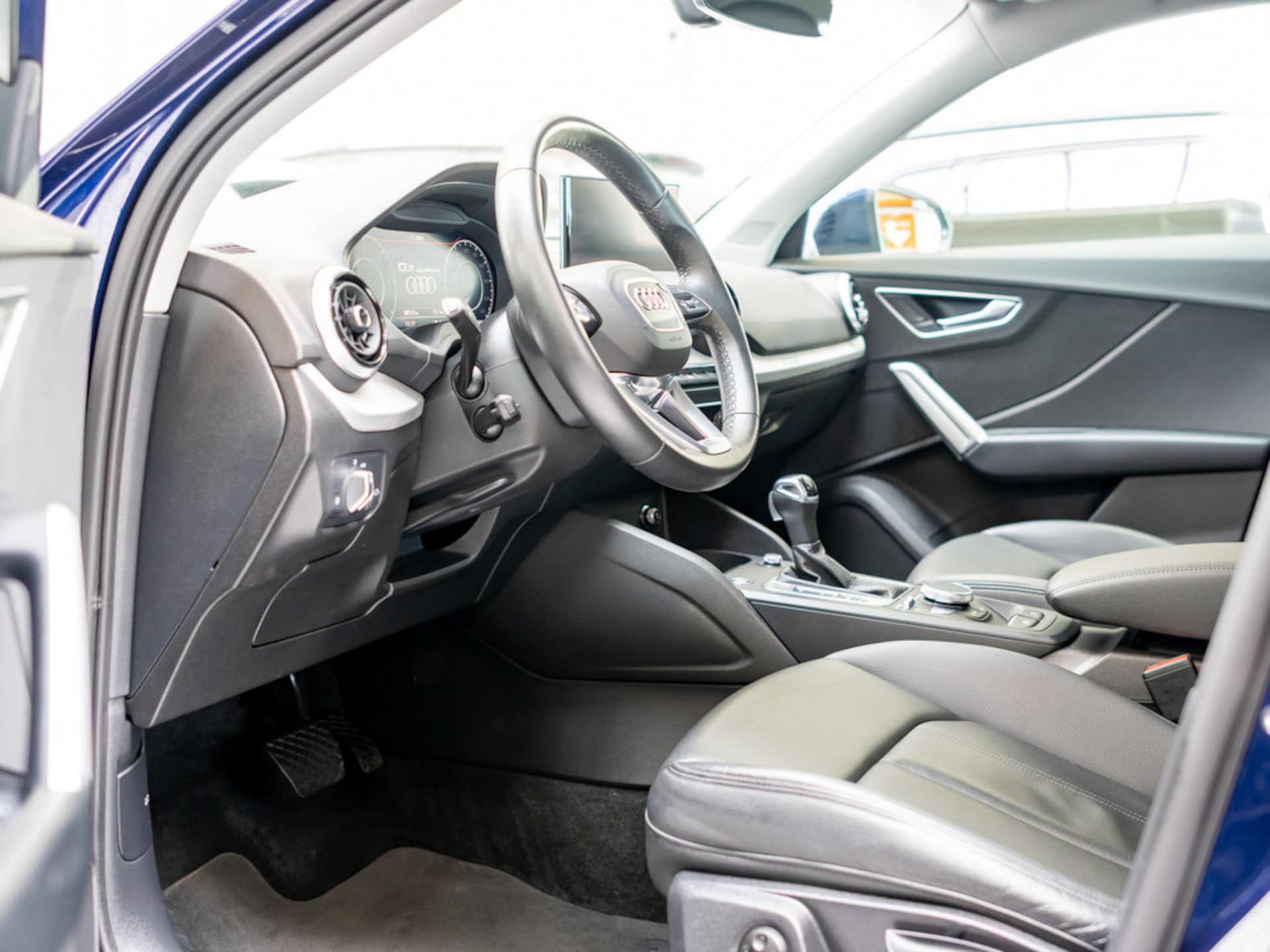 Audi Q2 S line