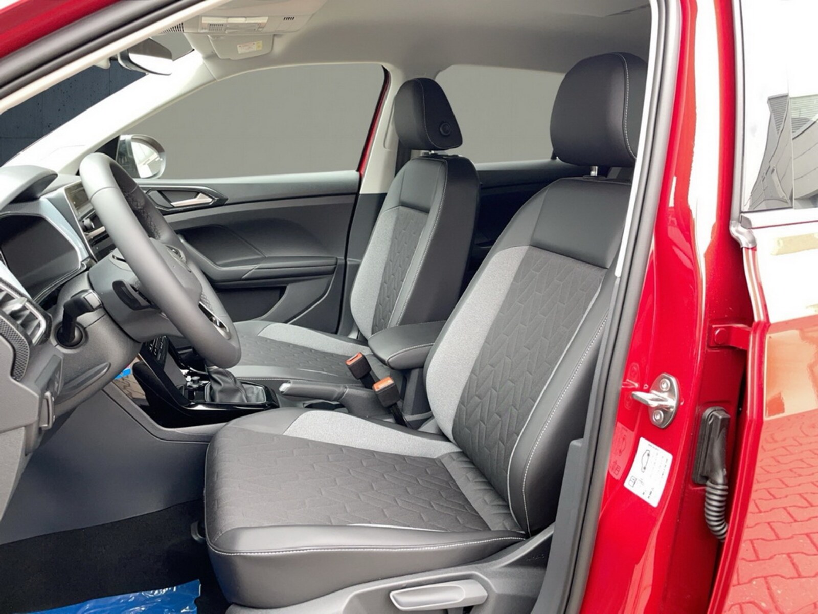 Volkswagen T-Cross – Bild 10