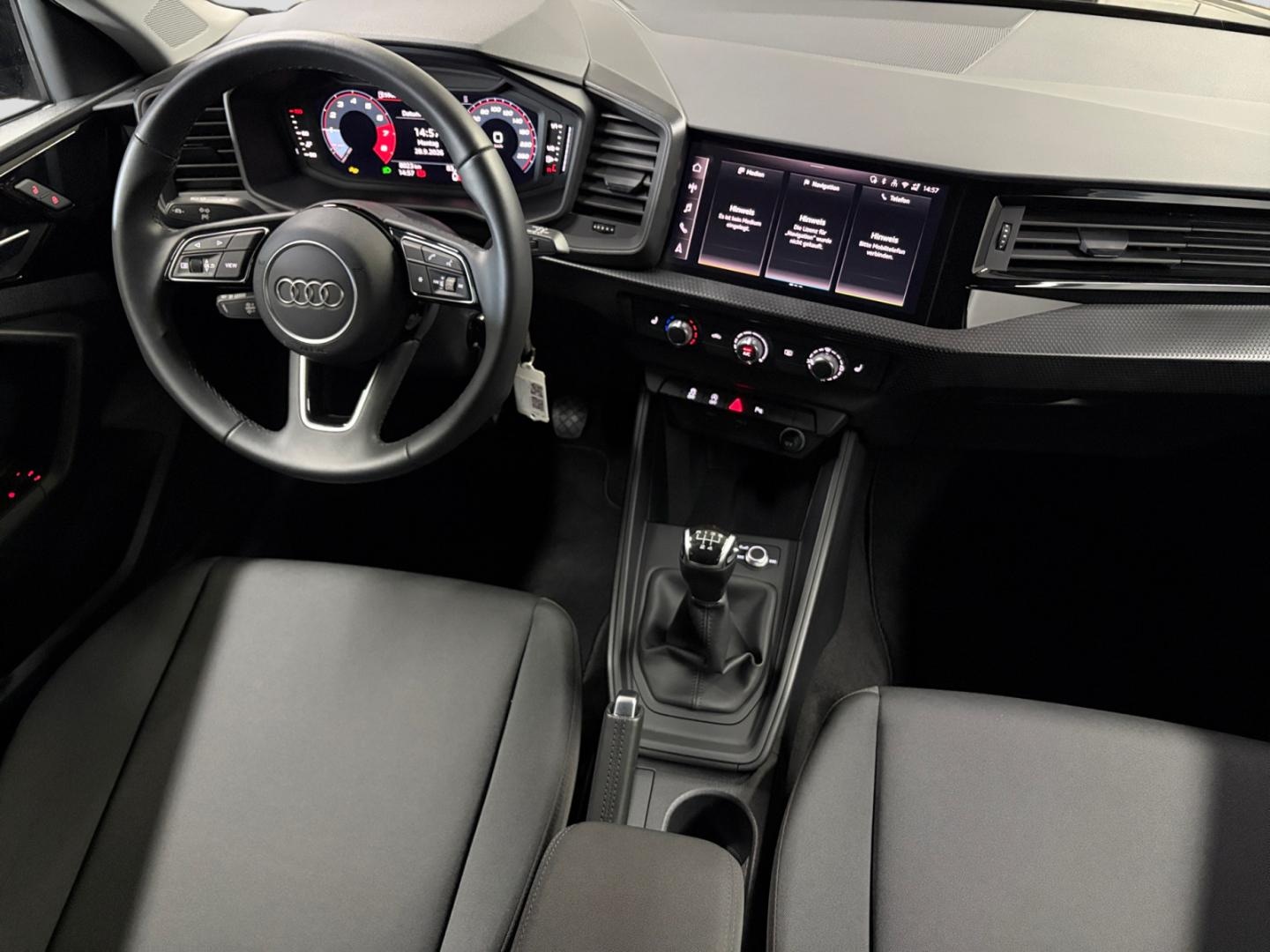 Bild über Audi A1 Sportback advanced 25 TFSI Schaltgetriebe - für weitere Informationen kontaktieren Sie den Audi Partner