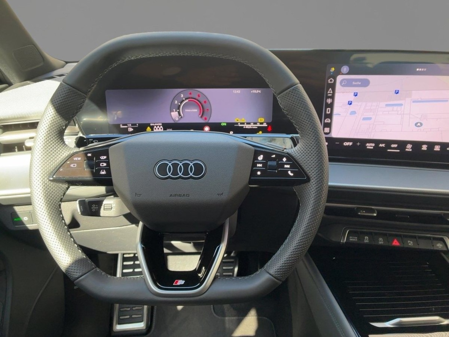 Bild über Audi Q3 Sportback TFSI quattro 150 kW S tronic - für weitere Informationen kontaktieren Sie den Audi Partner