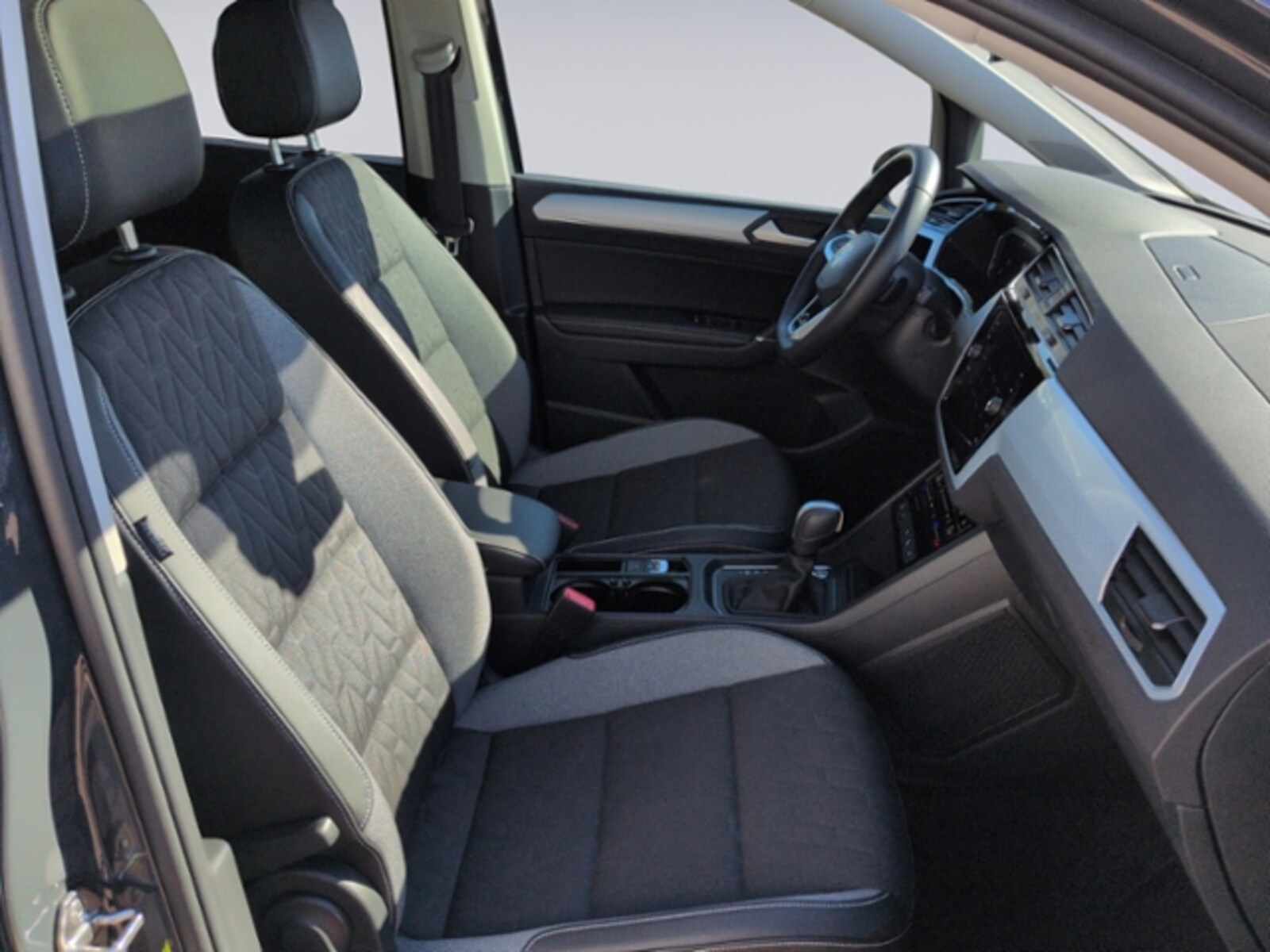 Volkswagen Touran – Bild 20