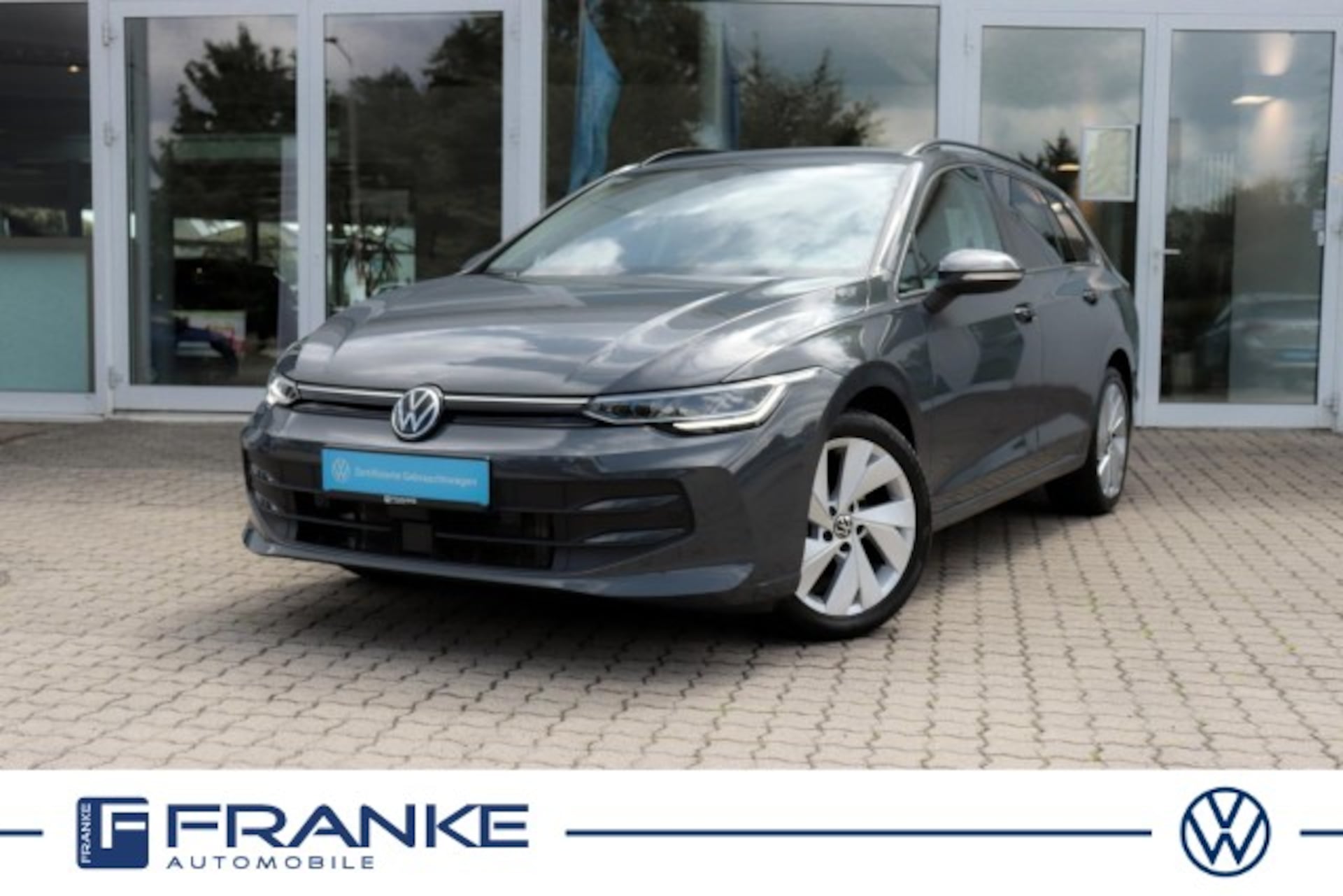 Volkswagen Golf Variant Life