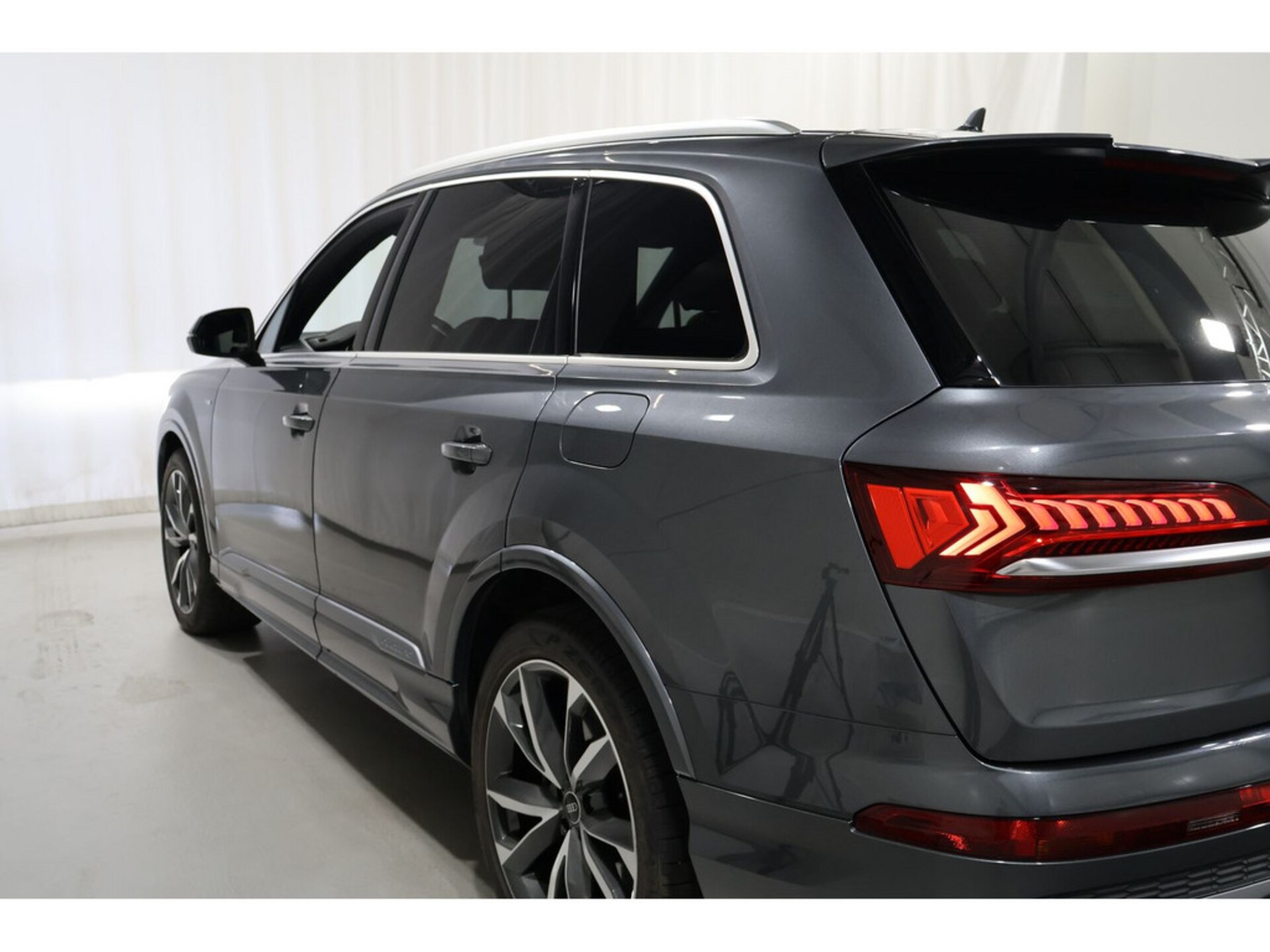 Audi Q7 SUV TFSI e S line