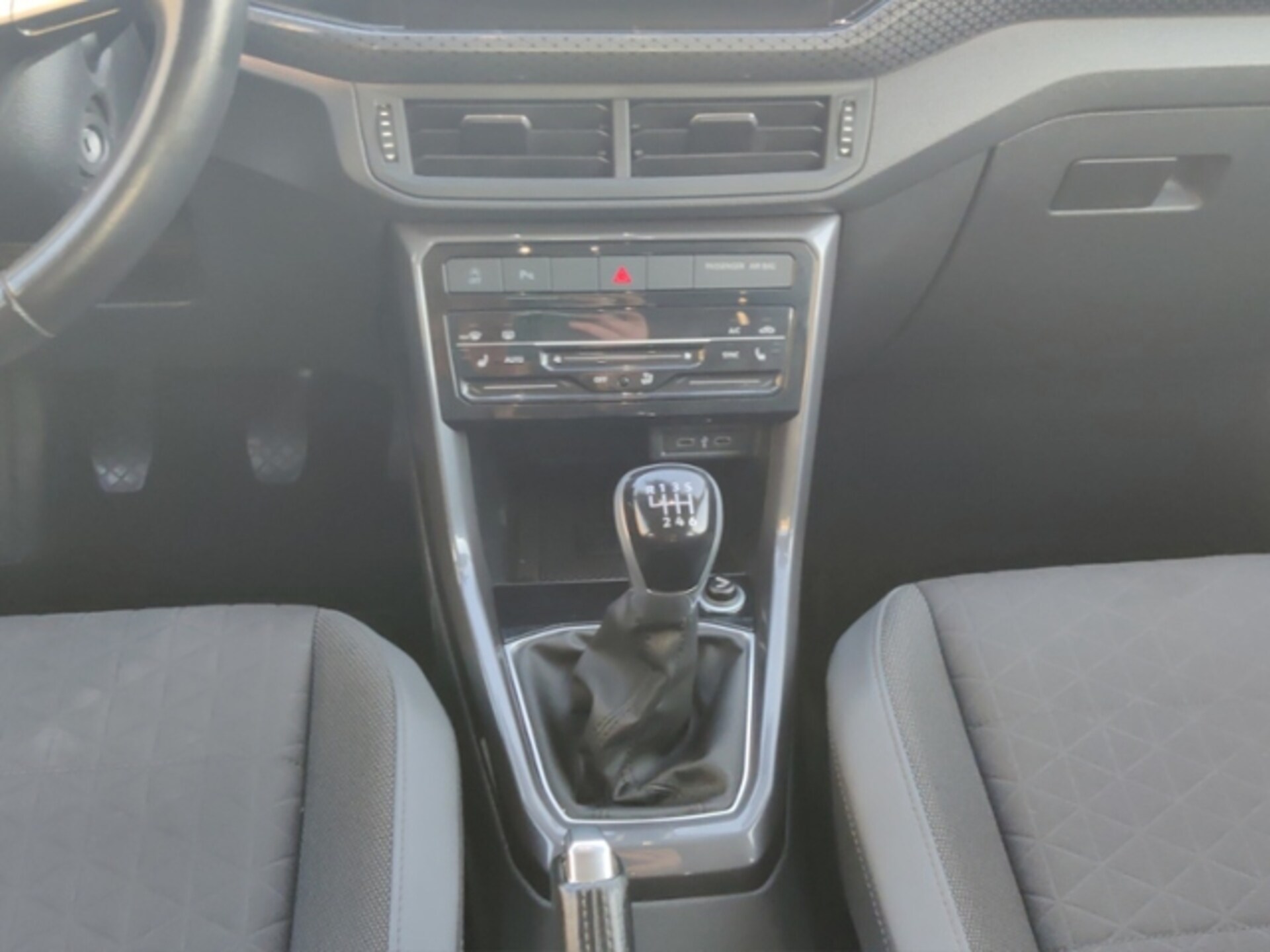 Volkswagen T-Cross Style
