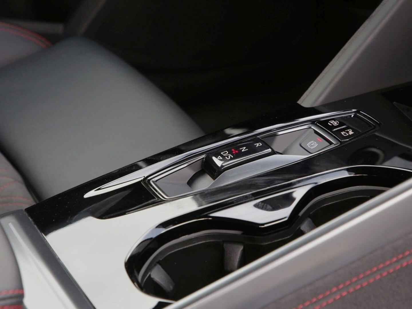 Bild über Audi Q5 Sportback TFSI quattro 150 kW S tronic - für weitere Informationen kontaktieren Sie den Audi Partner