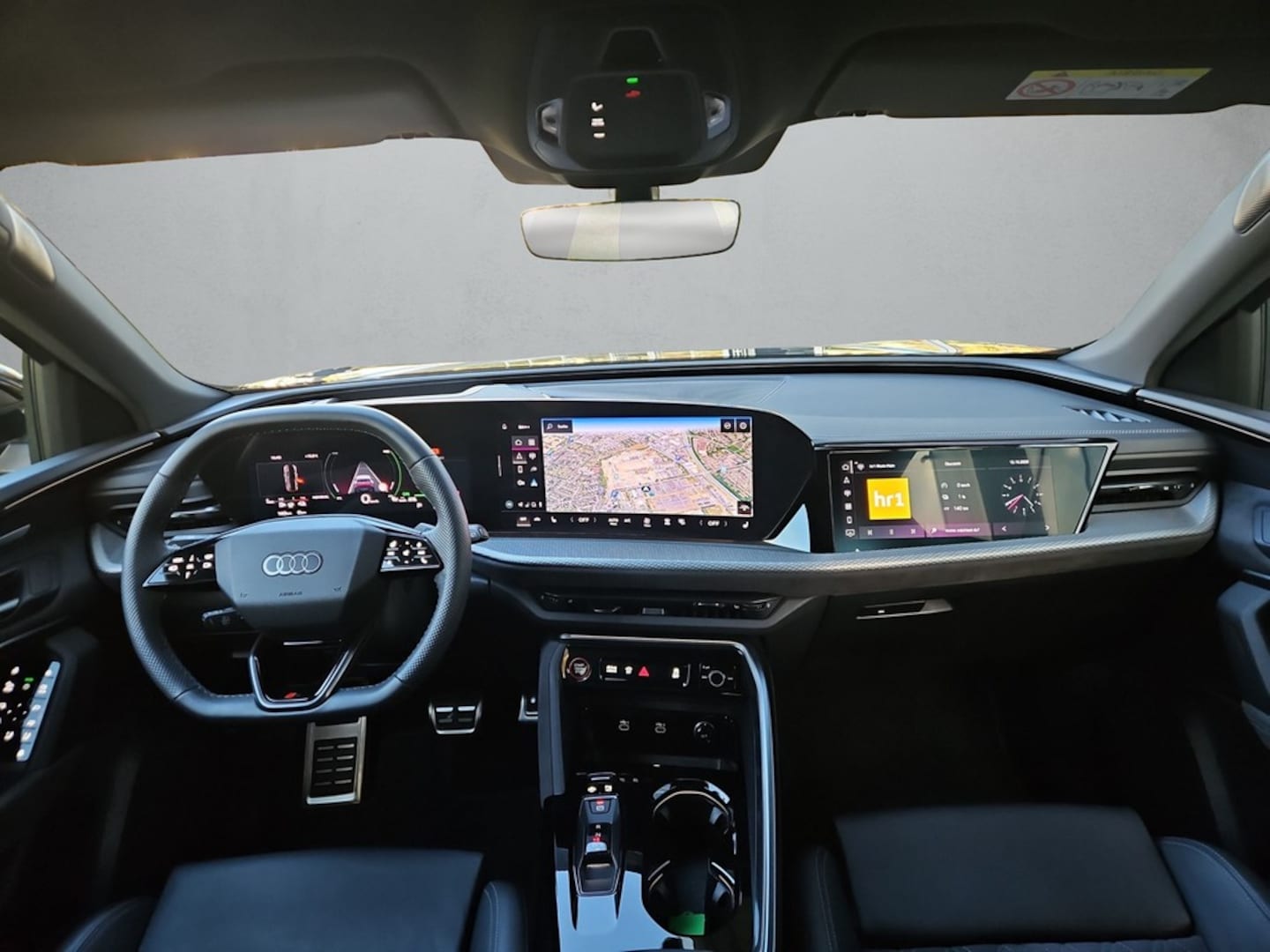 Bild über Audi Q5 Sportback e-hybrid e-hybrid quattro 220 kW S tronic - für weitere Informationen kontaktieren Sie den Audi Partner