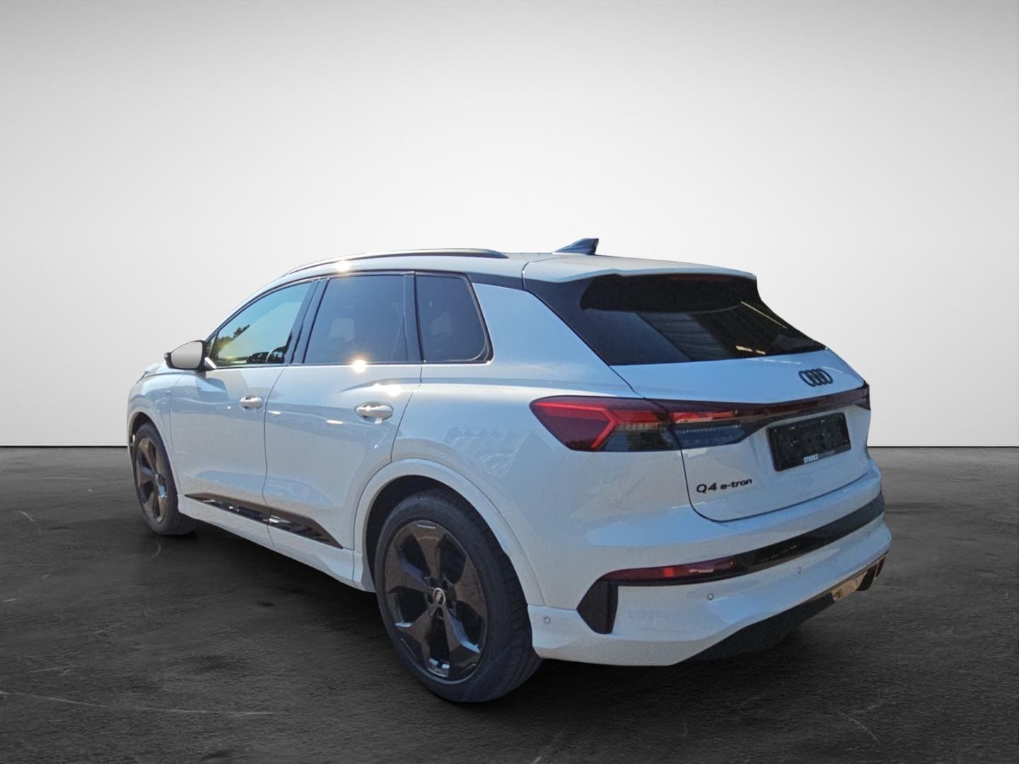 Bild über Audi Q4 SUV e-tron e-tron quattro performance 250 kW - für weitere Informationen kontaktieren Sie den Audi Partner