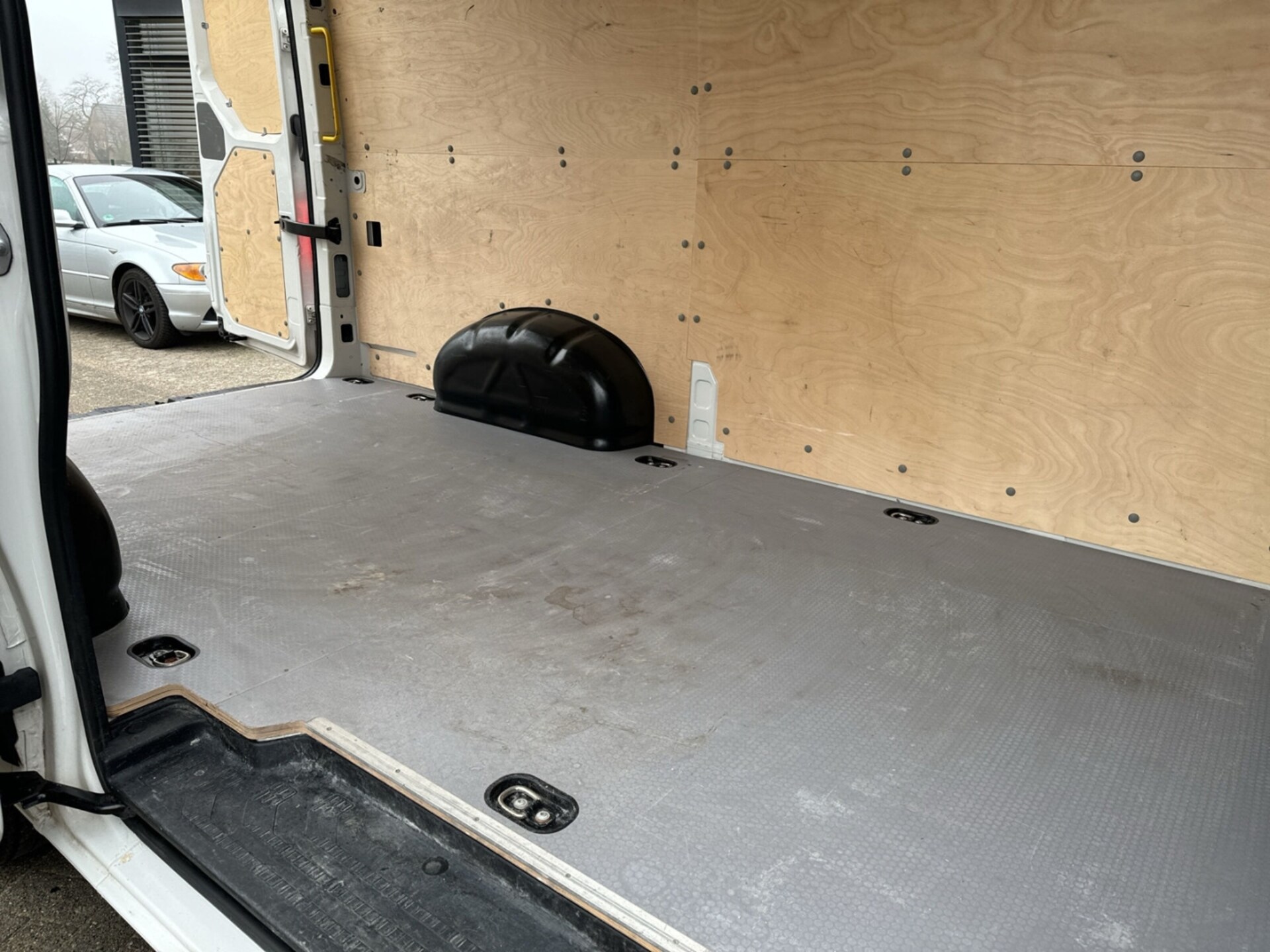 Volkswagen Crafter Kasten mittlerer Radstand