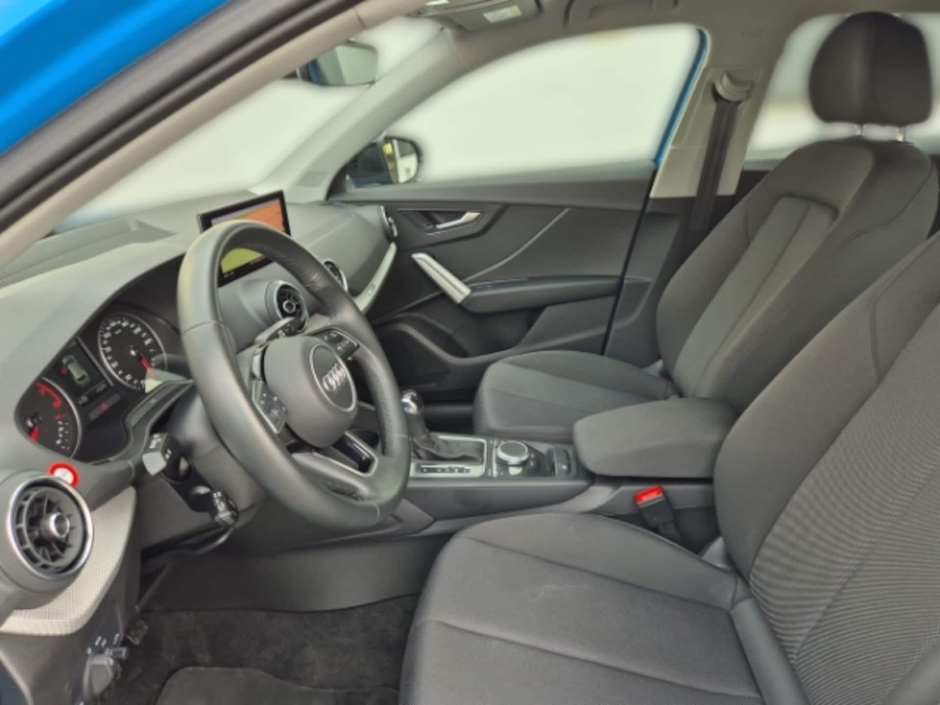 Audi Q2 S line