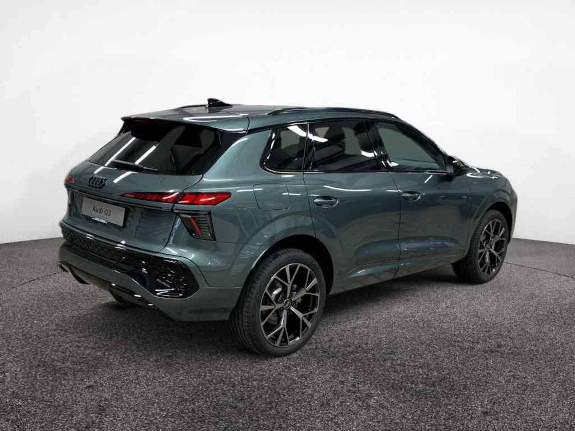 Audi Q3 SUV e-hybrid