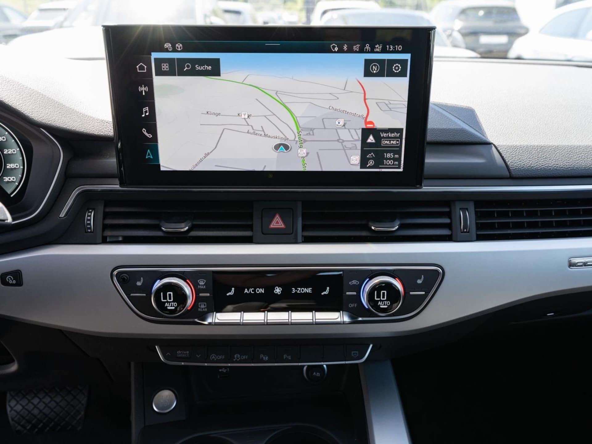 Audi A4 Avant S line