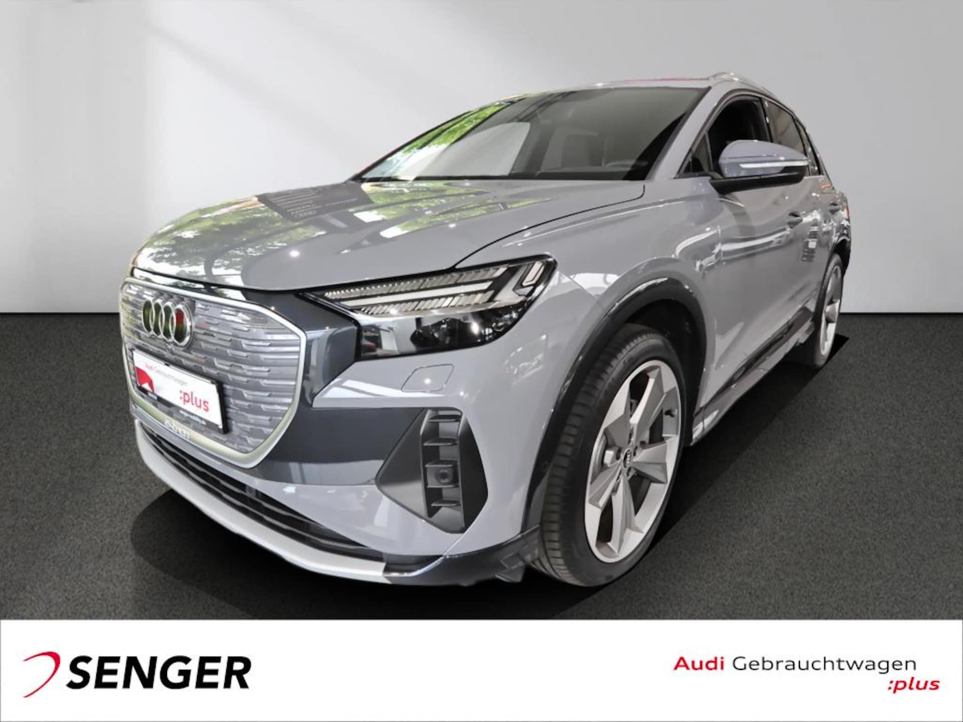 Audi Q4 e-tron — Audi Q4 e-tron 40 150 kW Q4 e-tron Advanced Navi Matrix S line AHK SItzh.