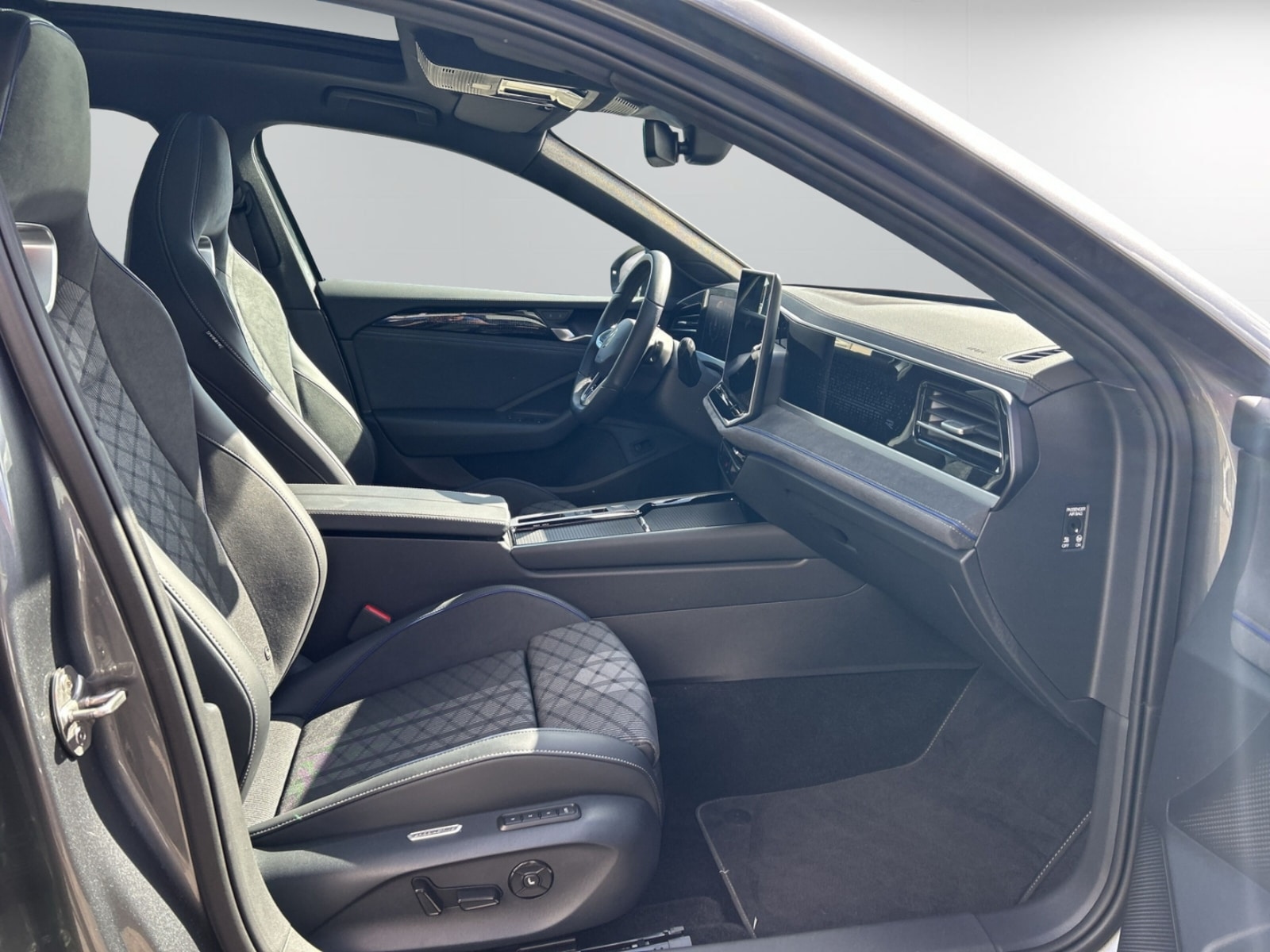 Volkswagen Passat – Bild 7