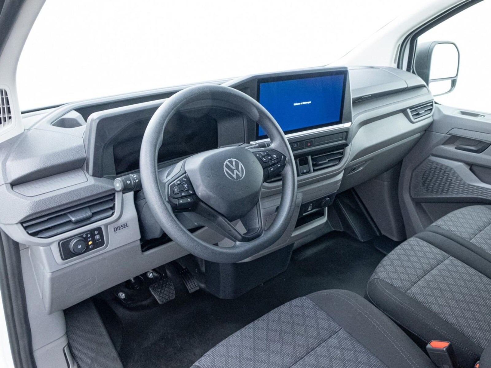 Volkswagen Transporter Kasten kurzer Radstand – Bild 13
