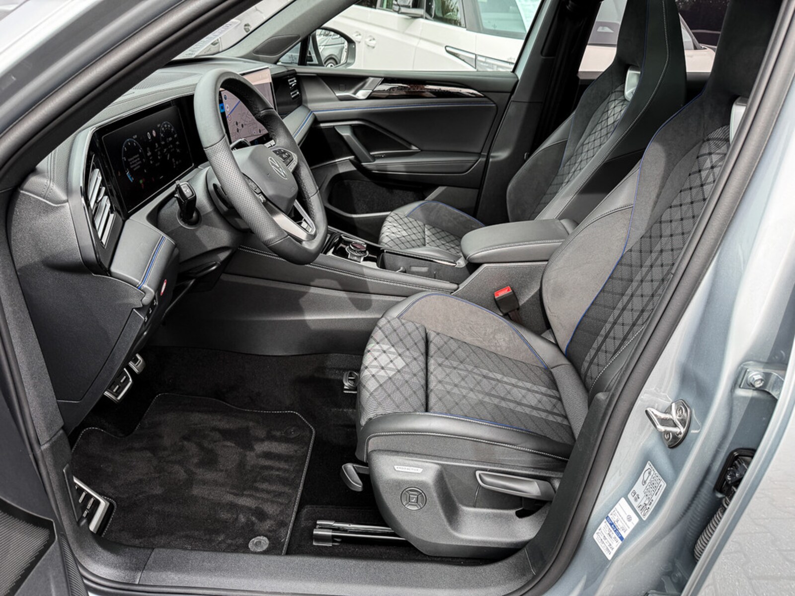 Volkswagen Tiguan – Bild 15
