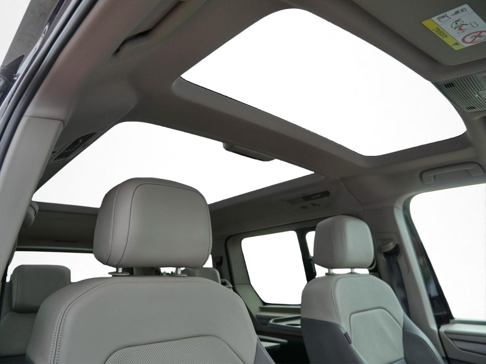 Volkswagen Multivan Langversion – Bild 10