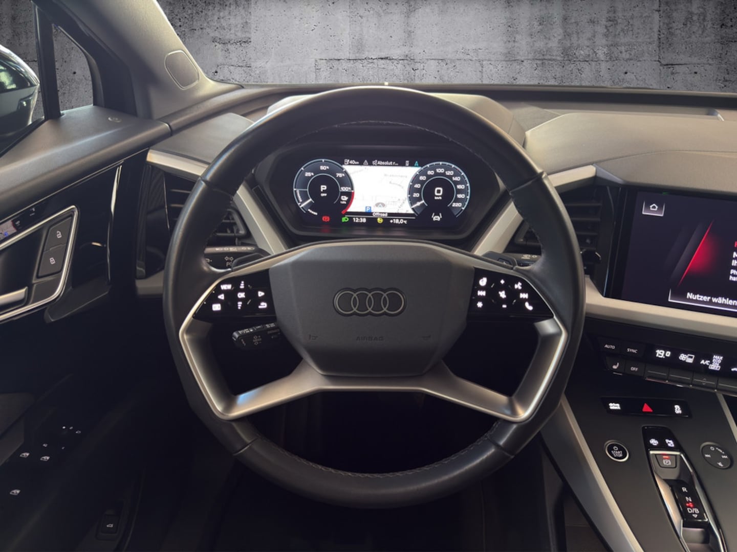 Bild über Audi Q4 Sportback e-tron 35 e-tron - für weitere Informationen kontaktieren Sie den Audi Partner