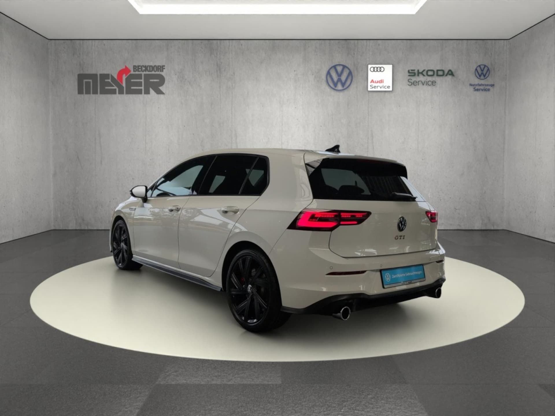 Volkswagen Golf GTI
