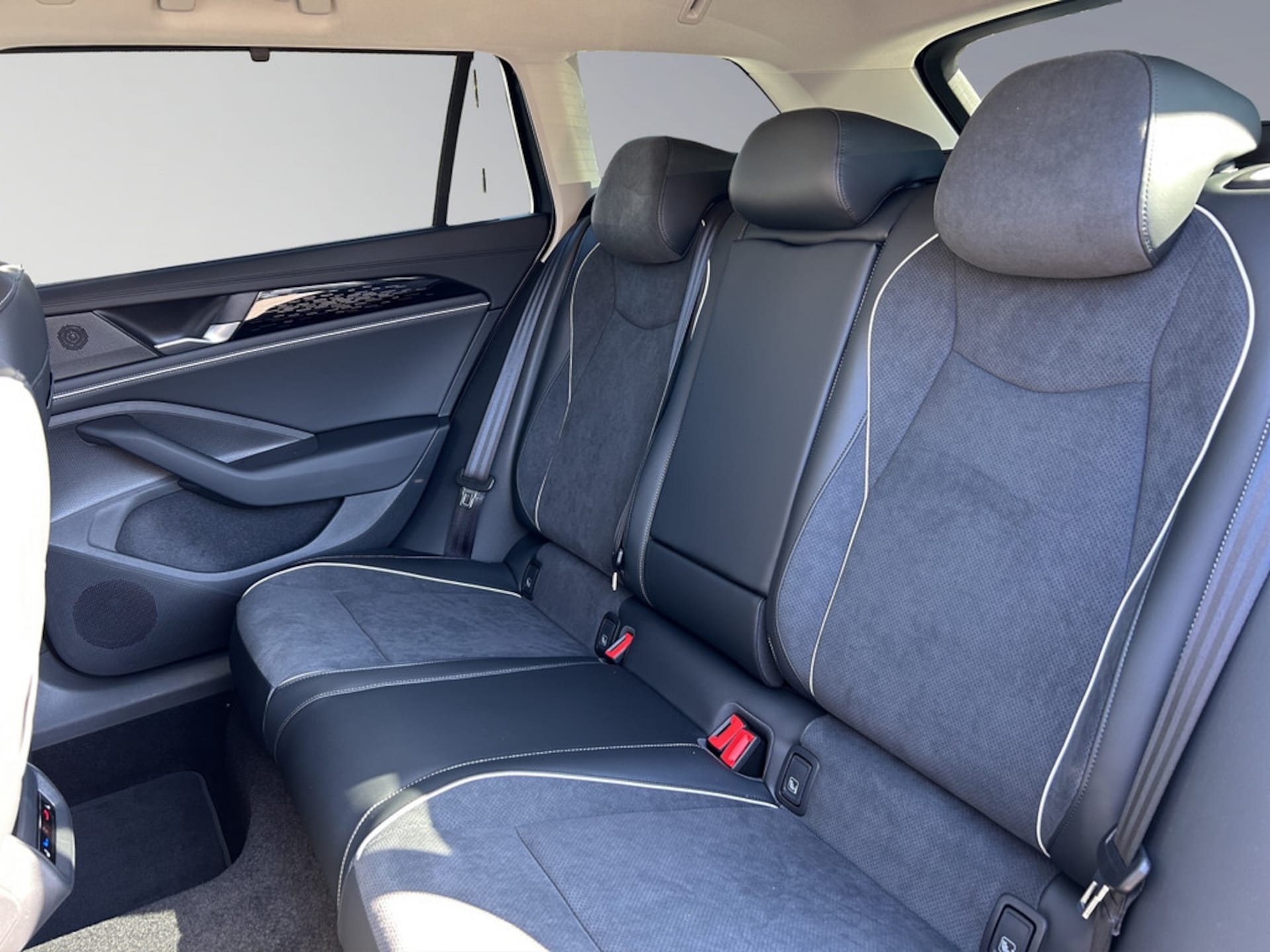 Volkswagen Passat Elegance