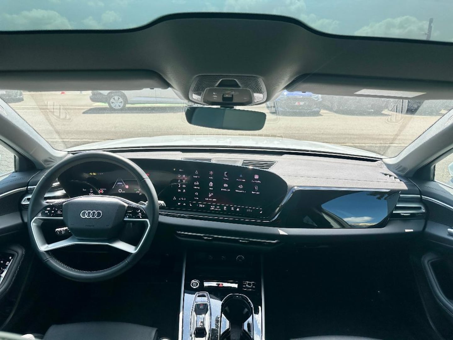 Bild über Audi A5 Avant TDI quattro 150 kW S tronic - für weitere Informationen kontaktieren Sie den Audi Partner