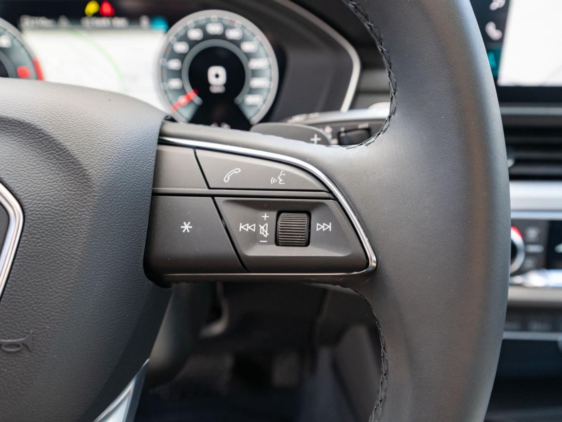 Audi A4 Avant S line