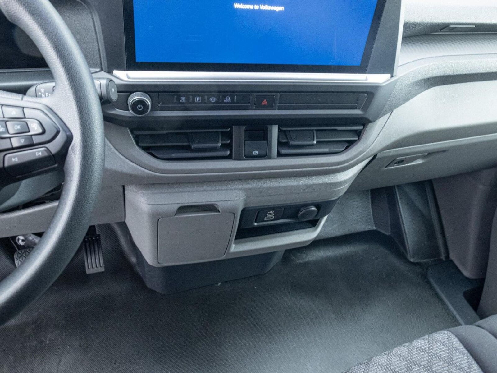 Volkswagen Transporter Kasten kurzer Radstand – Bild 17