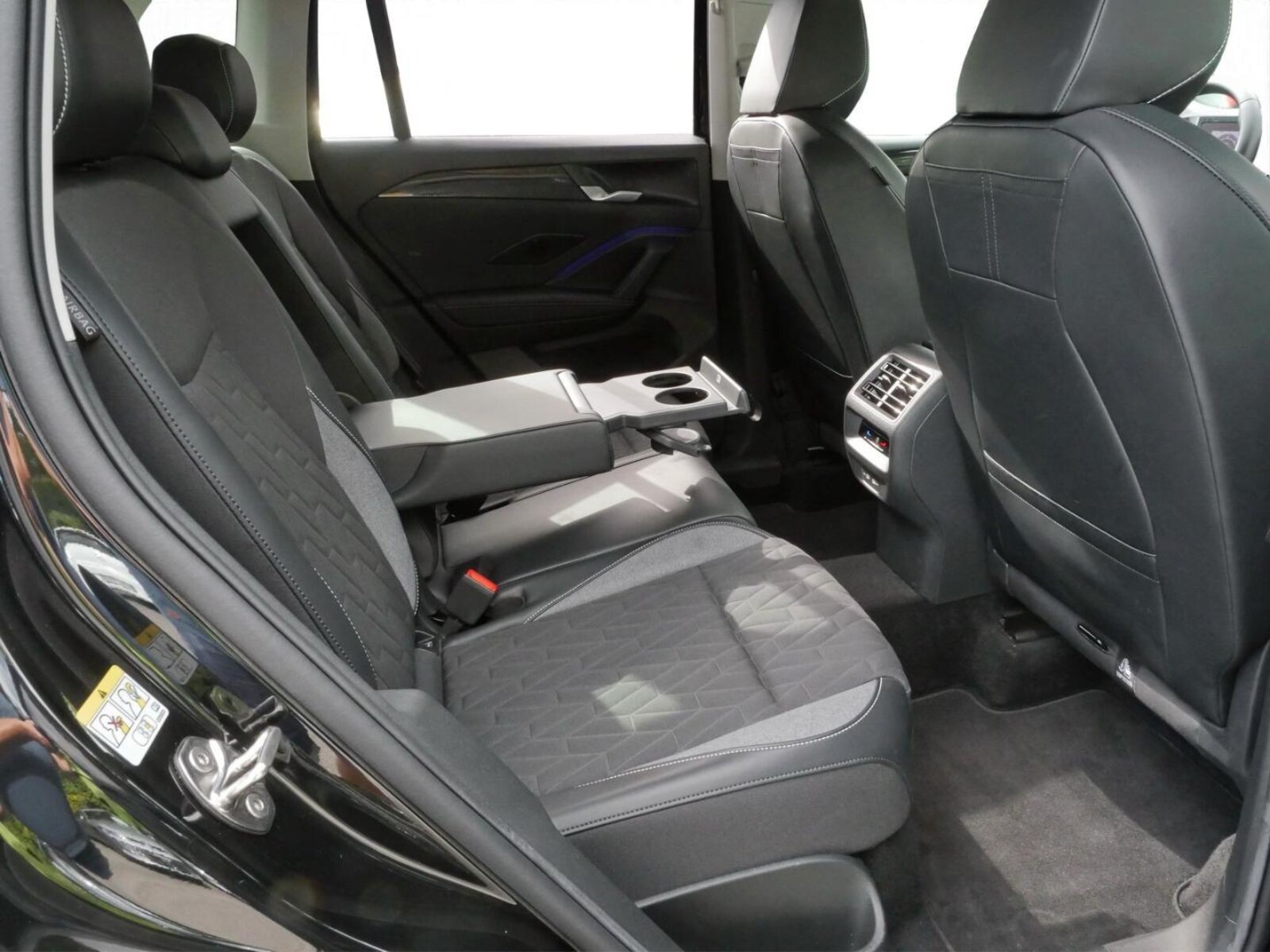 Volkswagen Tiguan – Bild 16