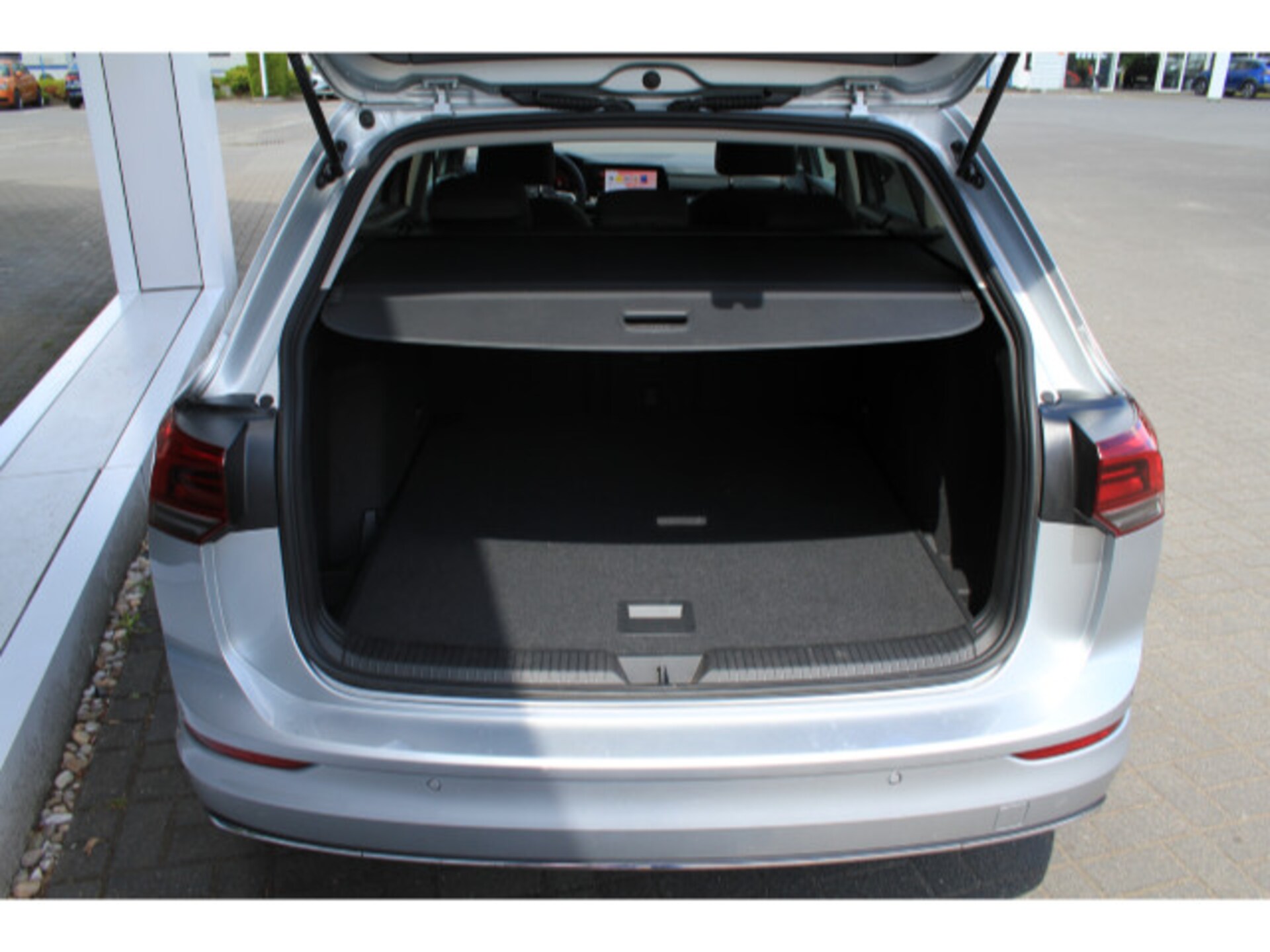 Volkswagen Golf Variant Style