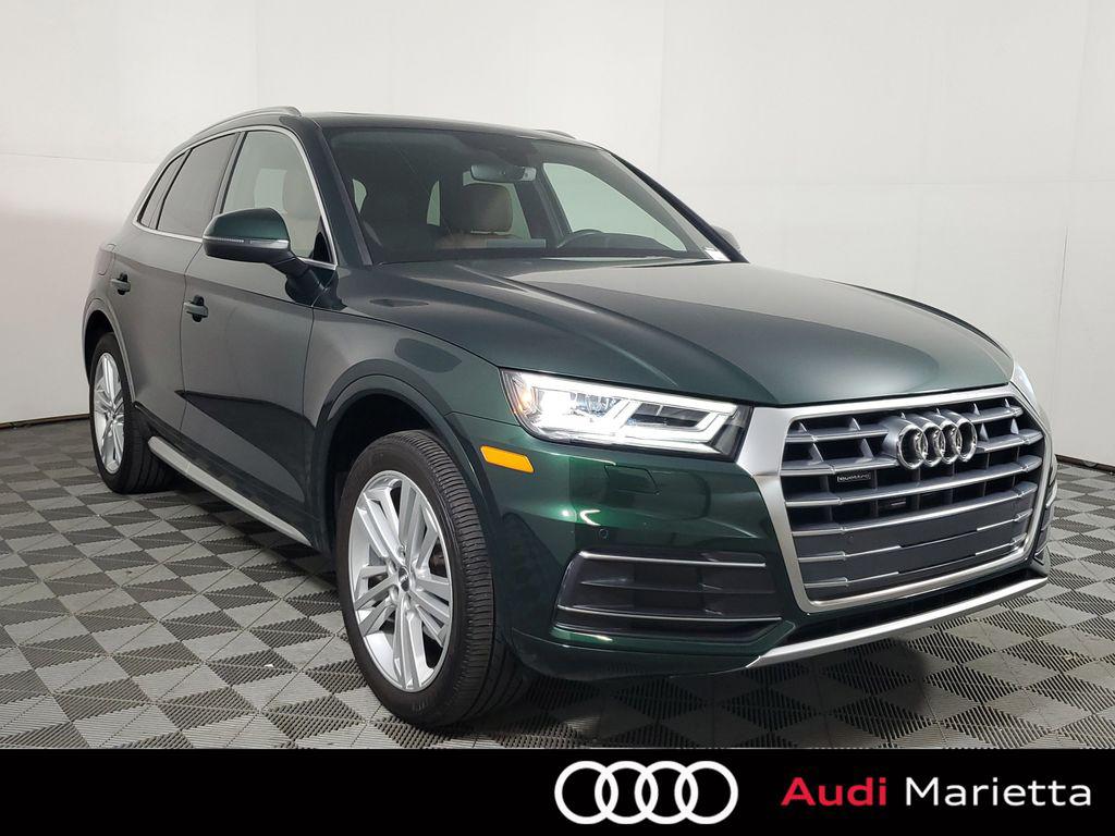 2019 Audi Q5 2.0T quattro S tronic Premium Plus's photo